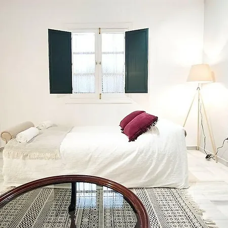 Tranquilo Apto. Reformado En Pleno Centro Apartament *